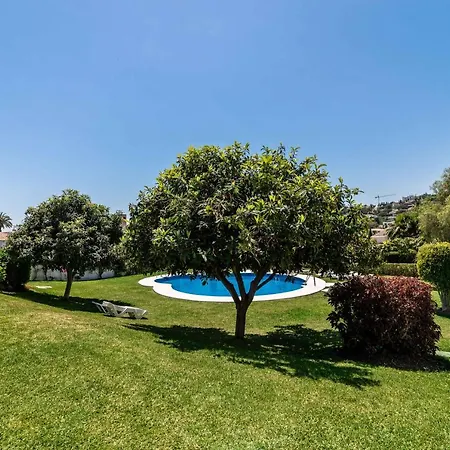 Villa Exclusive House Located In Prime Location Marbella