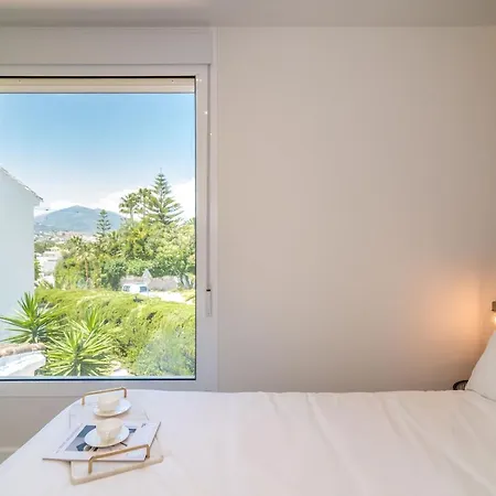 Exclusive House Located In Prime Location Marbella
