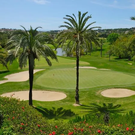 Villa Exclusive House Located In Prime Location Marbella